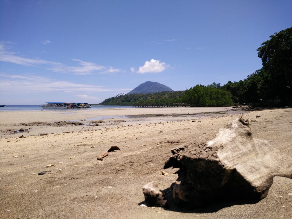Snorkeling Tour Bunaken