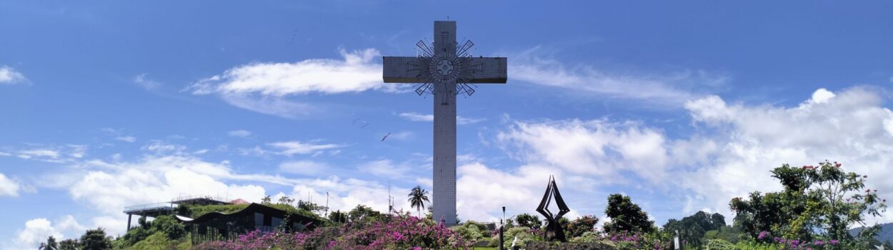 Ziarek Manado, Tour Paskah Tomohon