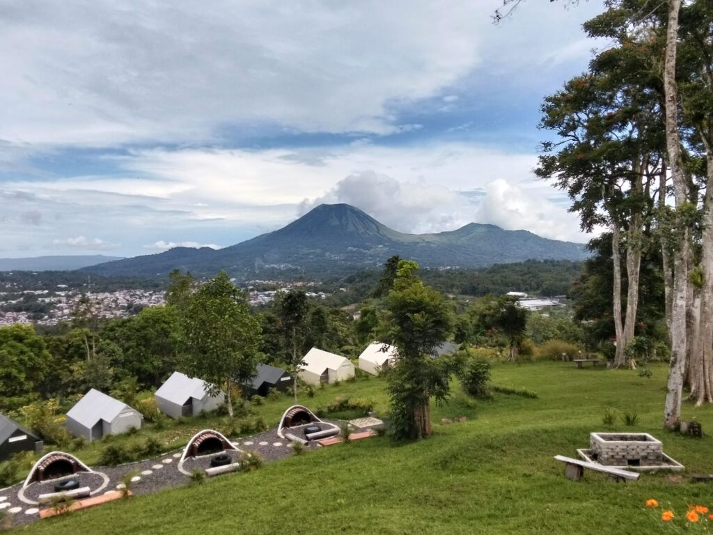 Tour Lanskap Manado, 