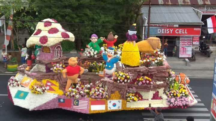 Tomohon International Flower Festival, Tomohon Floral Extravaganza
