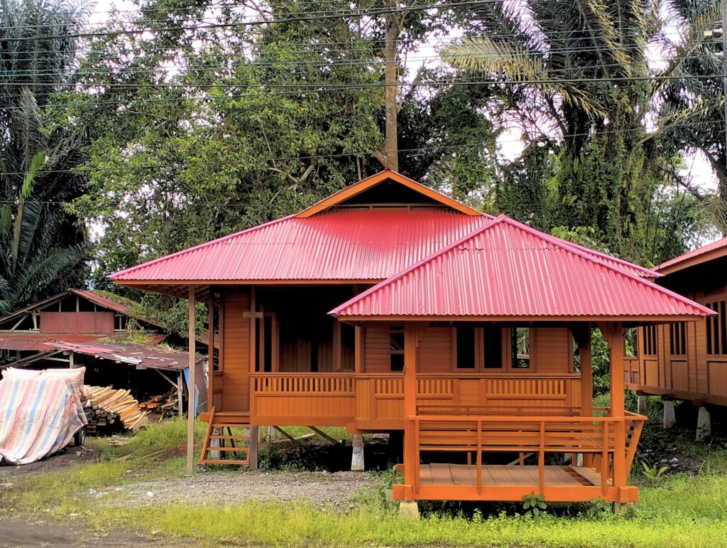 Minahasa Highland Trails, Tomohon City Excursion