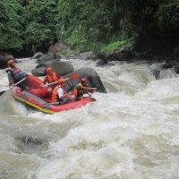 White-Water Rafting Sonder